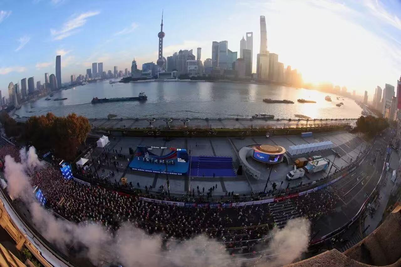 182项体育赛事拉动效应358亿元  2025年上海体育赛事交出亮眼成绩单.jpg